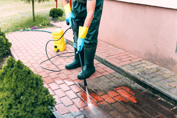 Best Concrete Pressure Washing  in Saddle Rock, NY